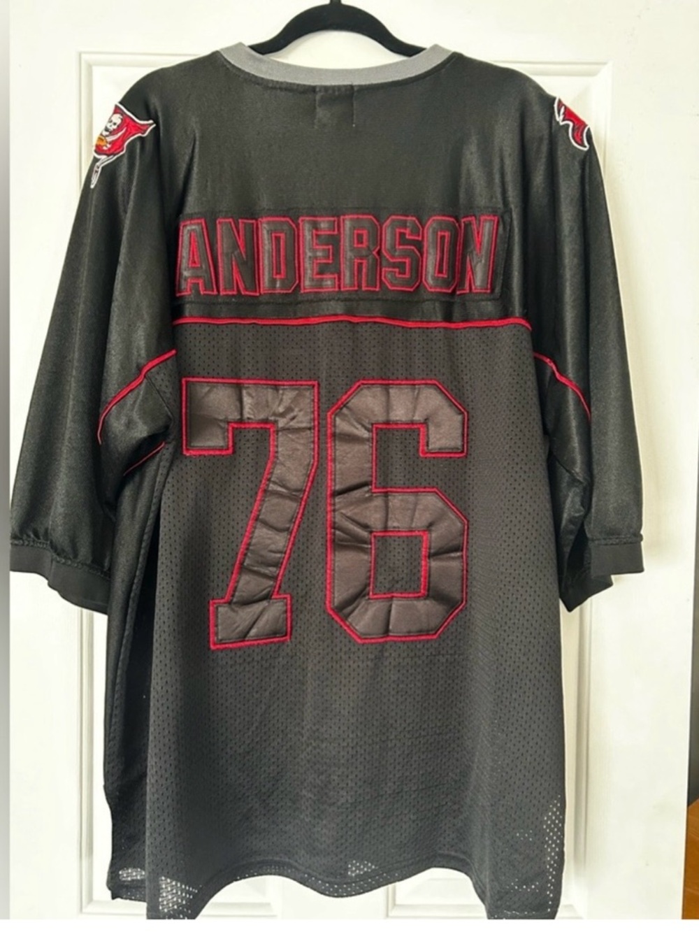 Tampa Bay Buccaneers Unisex Oversized Football Jersey- Black/Red #76 - Picture 2 of 3